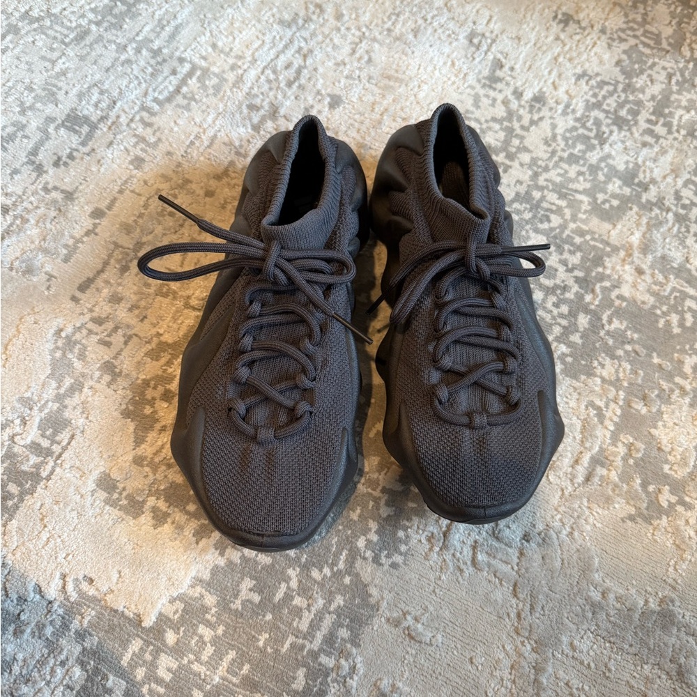 Authentic Yeezy 450 Size 6.5
